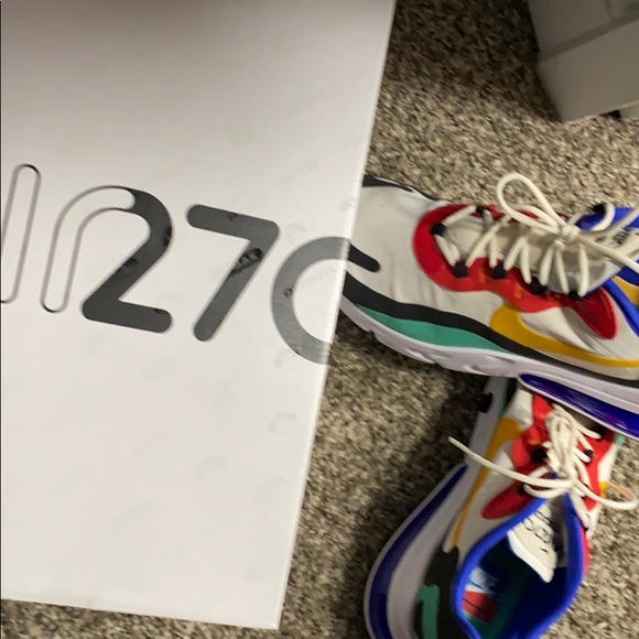 AirMax 270 React - Picture 4 of 4